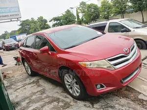 Toyota Venza LE 2014 Red