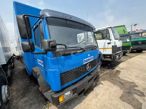 2005 Mercedes 814 Box Truck - Foreign Used - Tokunbo Standard