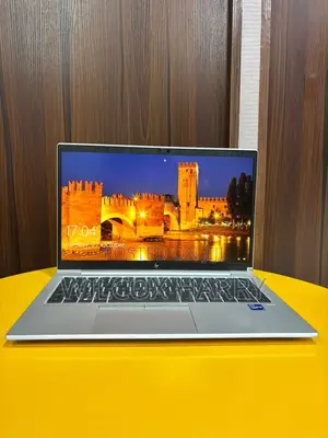 Laptop HP EliteBook 840 G8 16GB Intel Core i7 SSD 512GB