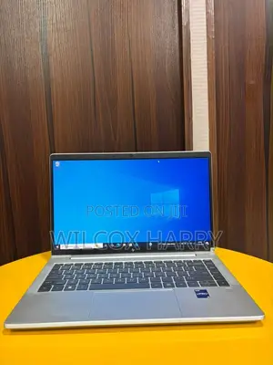 Laptop HP EliteBook 640 G9 16GB Intel Core i7 SSD 512GB