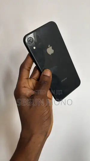 Apple iPhone XR 64 GB Black