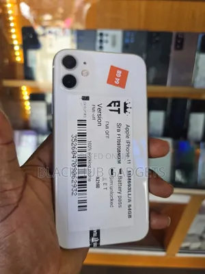 Apple iPhone 11 64 GB White