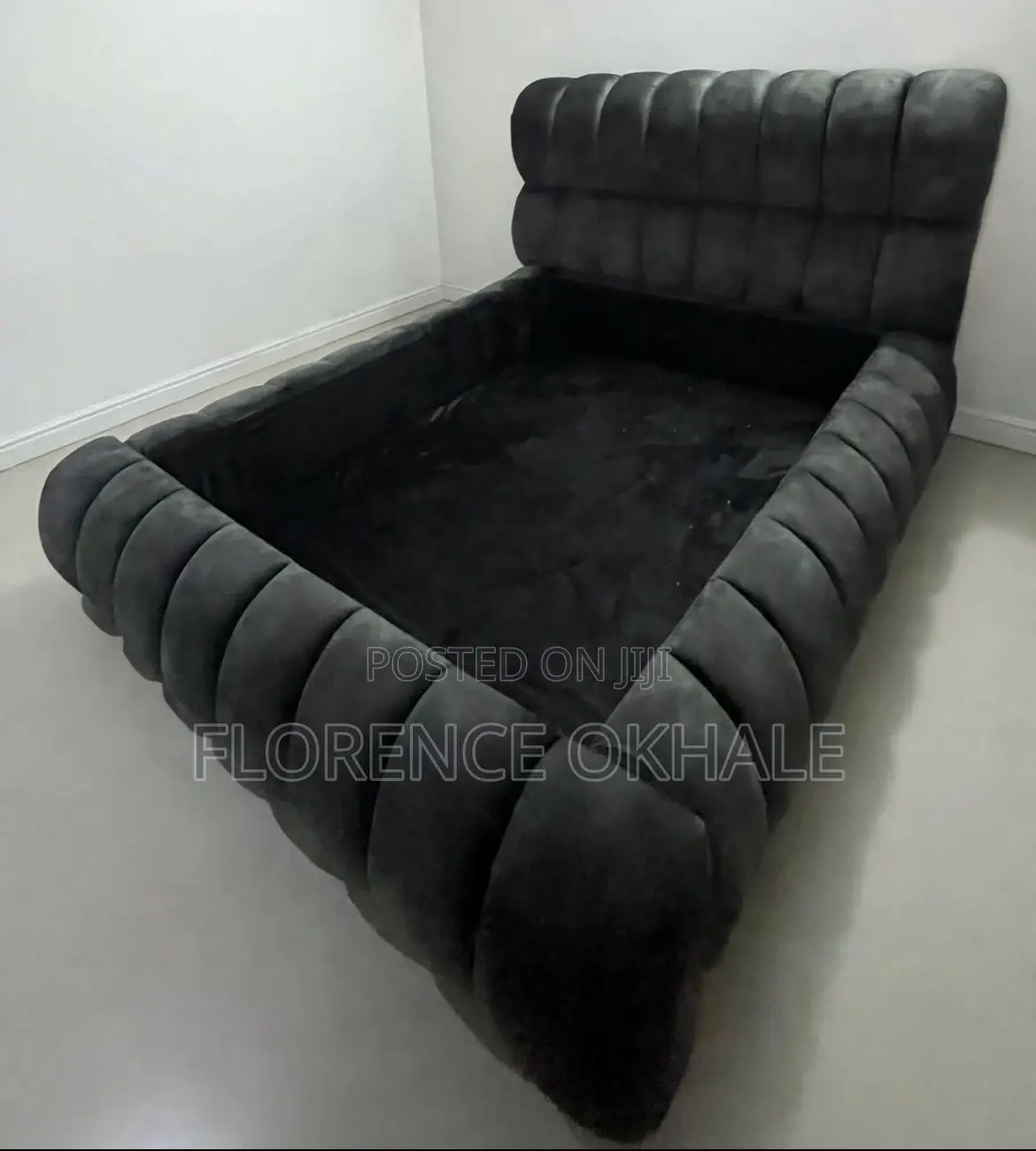 4.5 by 6 Bubble Bed Frame