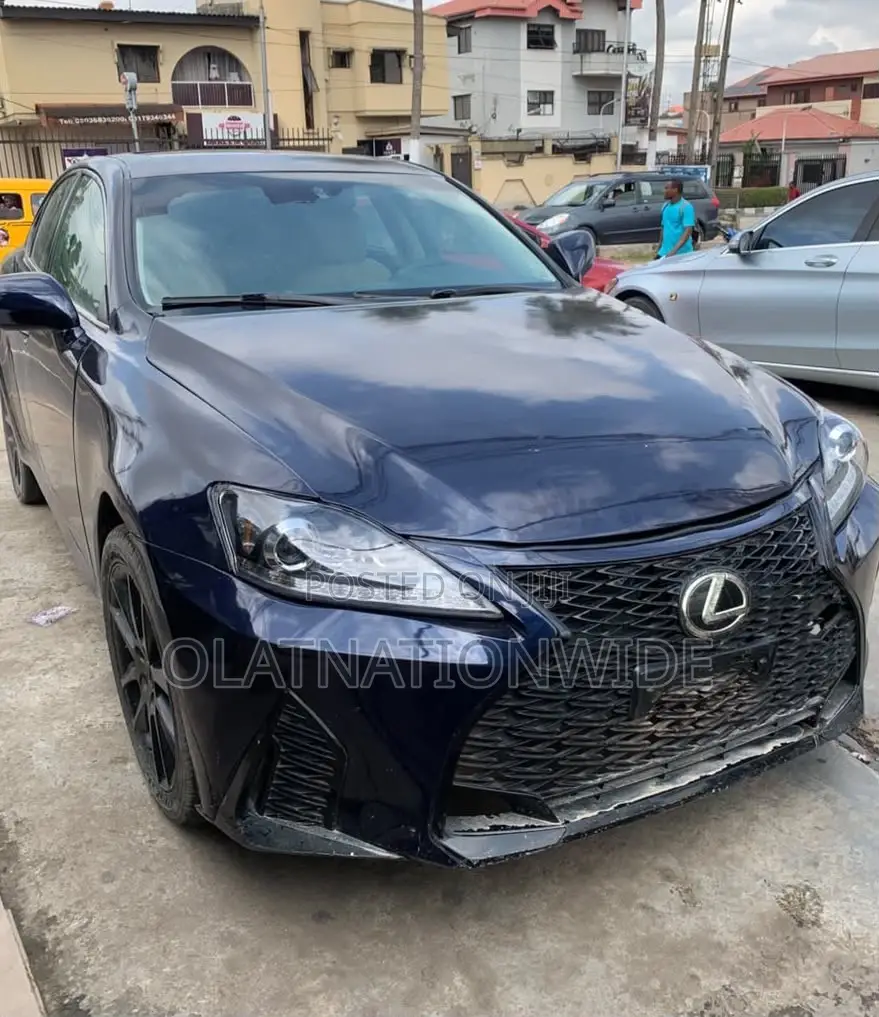 Lexus IS 2008 Blue
