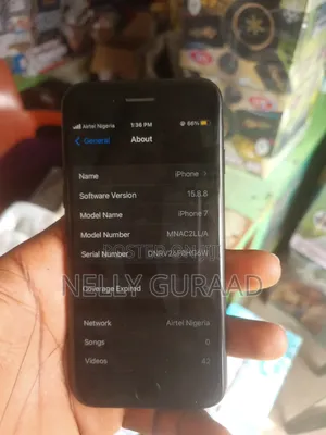 Apple iPhone 7 32 GB Black