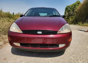 Ford Focus 1.6 2004 Maroon