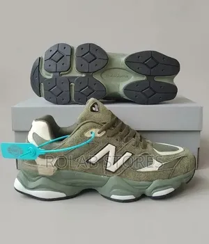 High Quality New Balance 9060 Sneakers