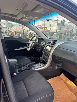 Toyota Corolla 2013 Black