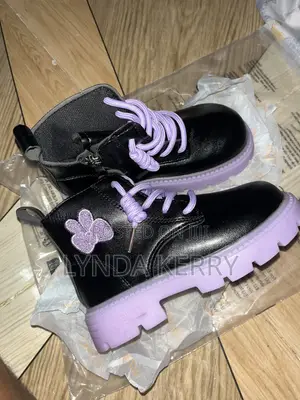 Kid Female Boot (Size 28)