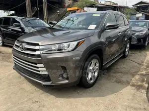 Toyota Highlander 2016 Gray