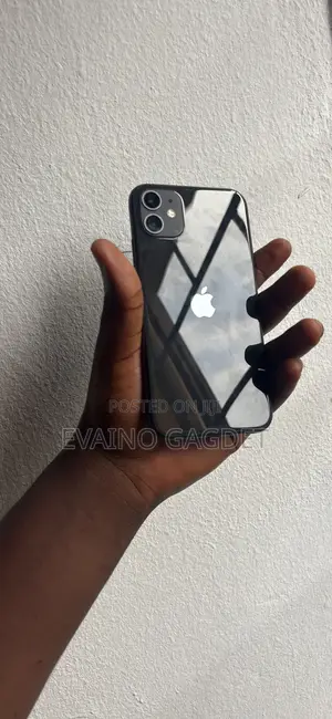Apple iPhone 11 64 GB Black