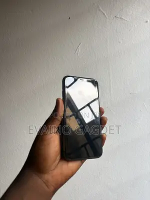 Apple iPhone 11 64 GB Black