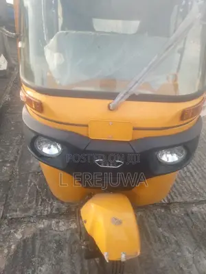 New Bajaj RE 2024 Yellow