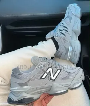 New Balance 9060