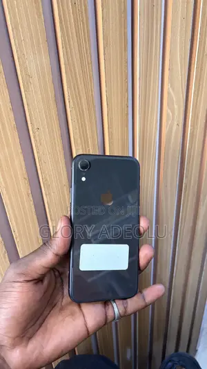 Apple iPhone XR 64 GB Black
