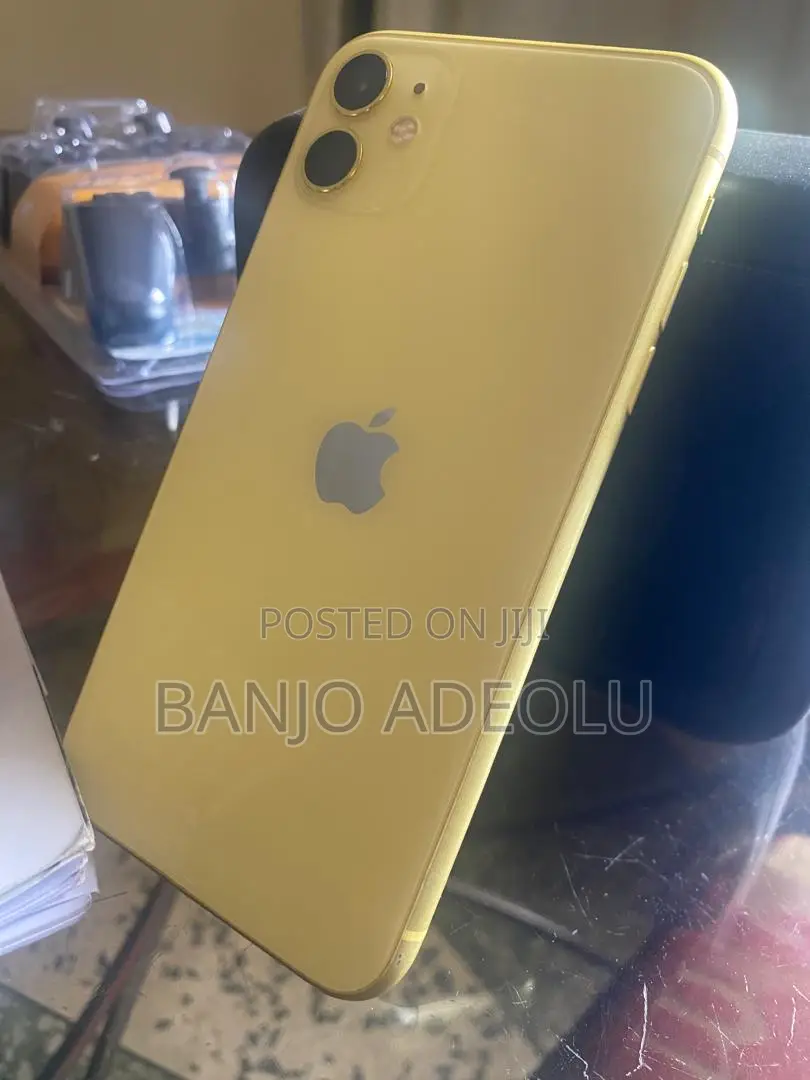 Apple iPhone 11 128 GB Yellow