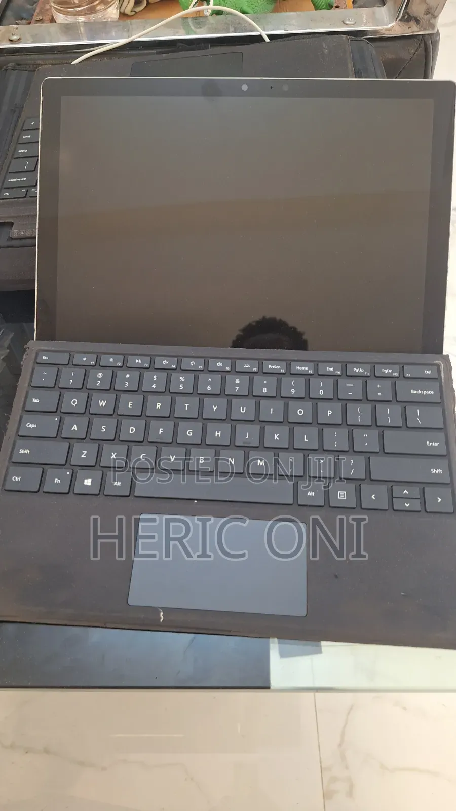 Microsoft Surface Pro 5 8 GB Gray