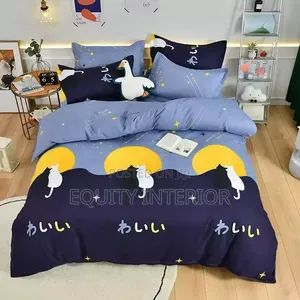Colorful Quality 6 by 6 Duvet With Bedsheet and 4 Pillow Cases
