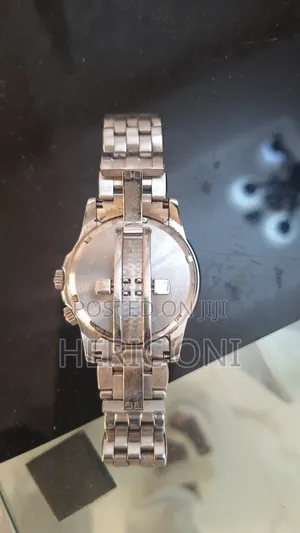 A Magnificent Solar Powered Citizen Eco-Drive World Time