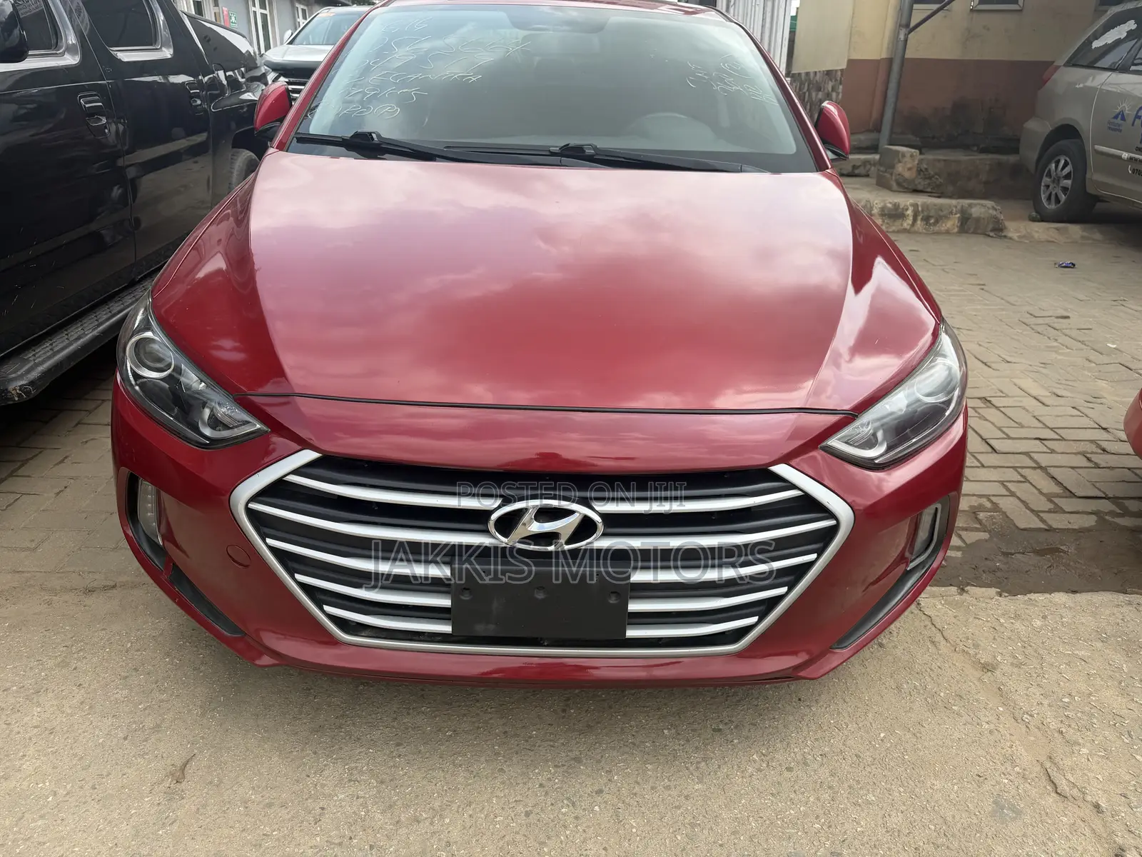 Hyundai Elantra 2017 Red