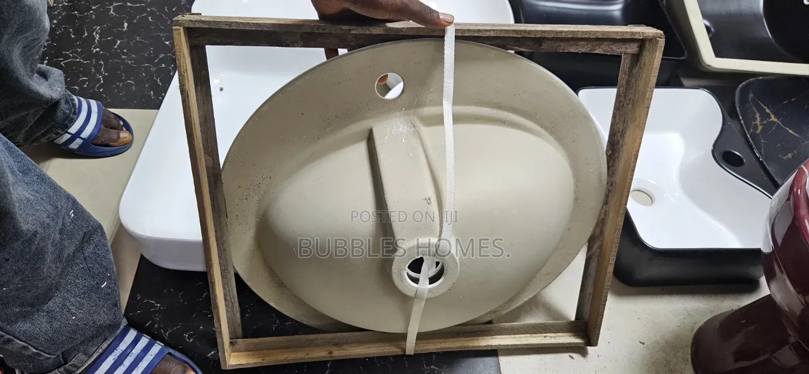 Cabinet Basin
