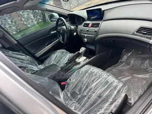 Honda Accord 2012 Silver