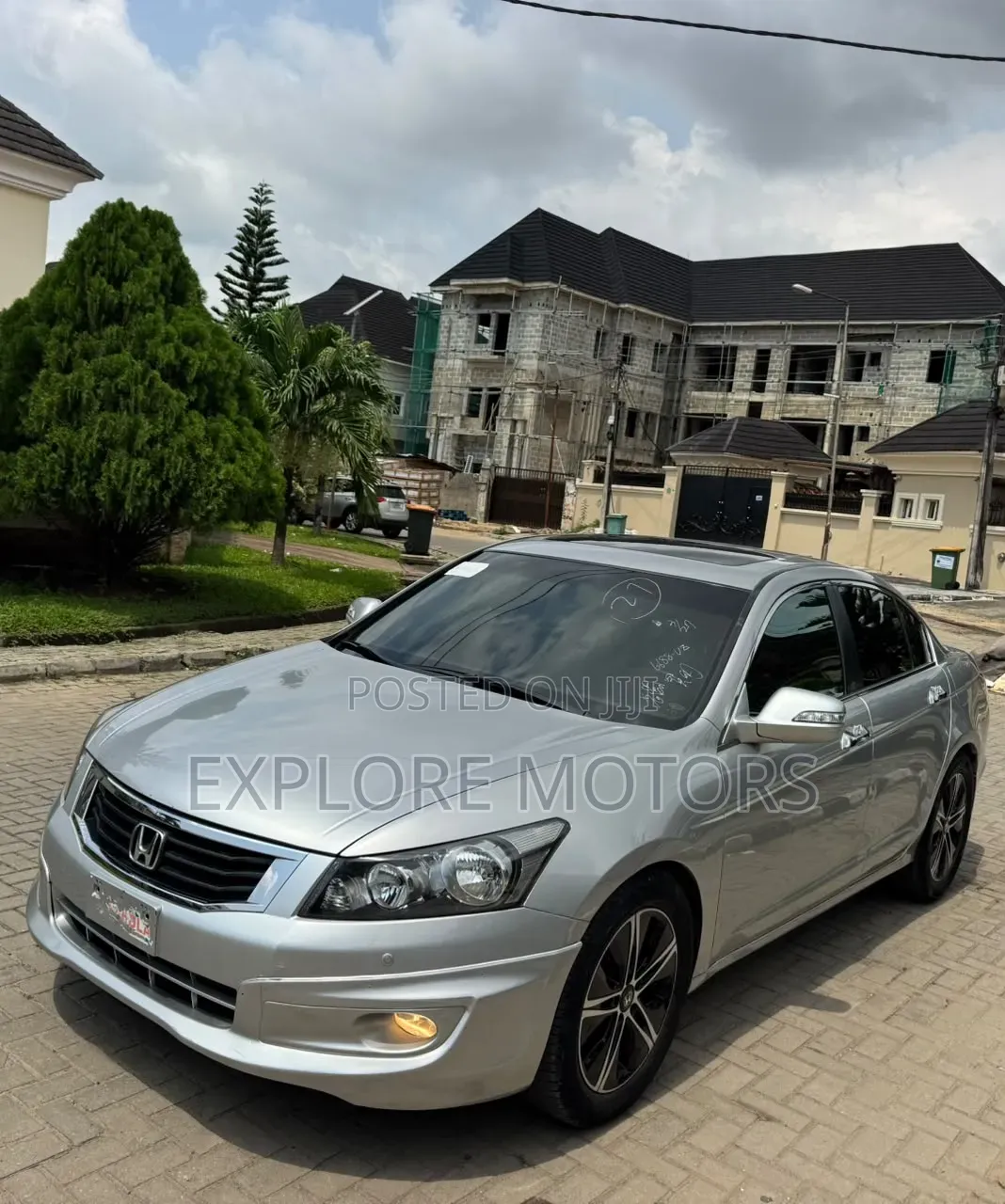 Honda Accord 2012 Silver