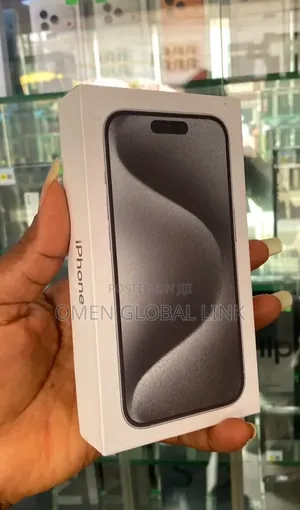 New Apple iPhone 15 Pro Max 256 GB Silver