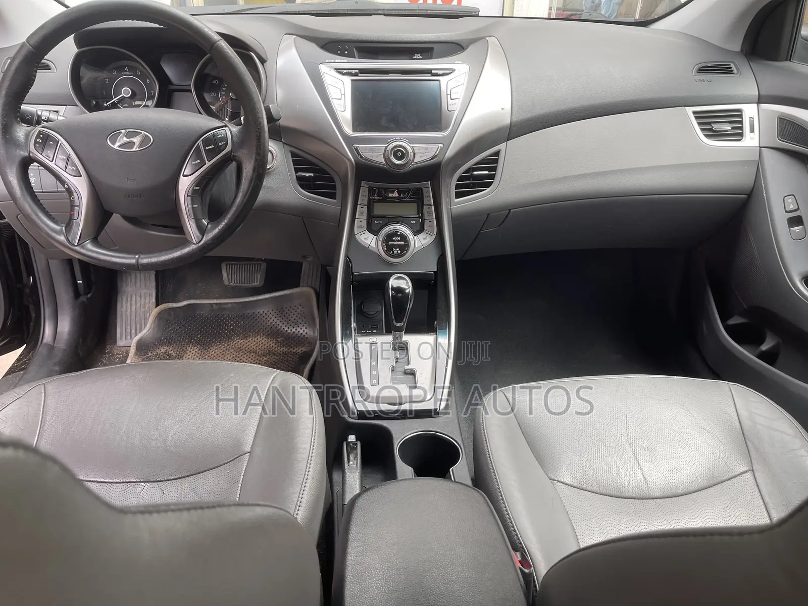 Hyundai Elantra 2013 Black