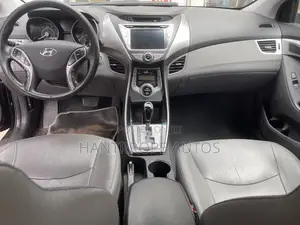 Hyundai Elantra 2013 Black