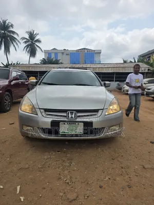 Honda Accord 2007 Silver