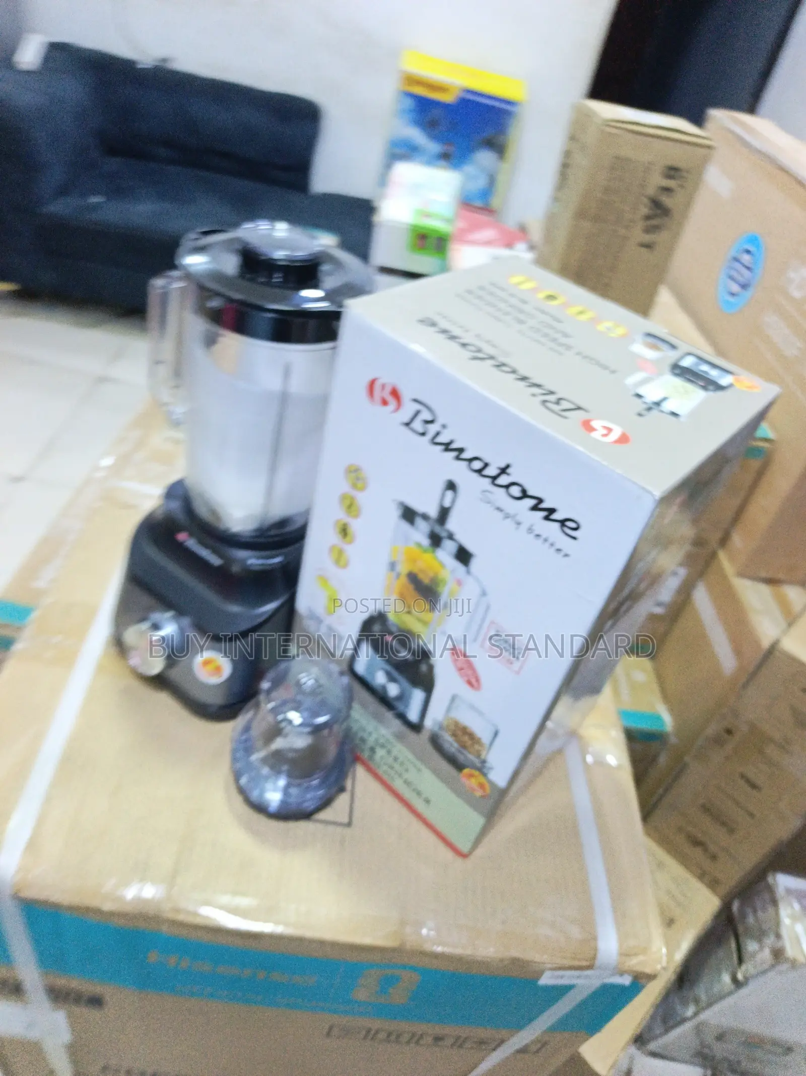 Binatone 2.2L Blender for Household Blending Requirements