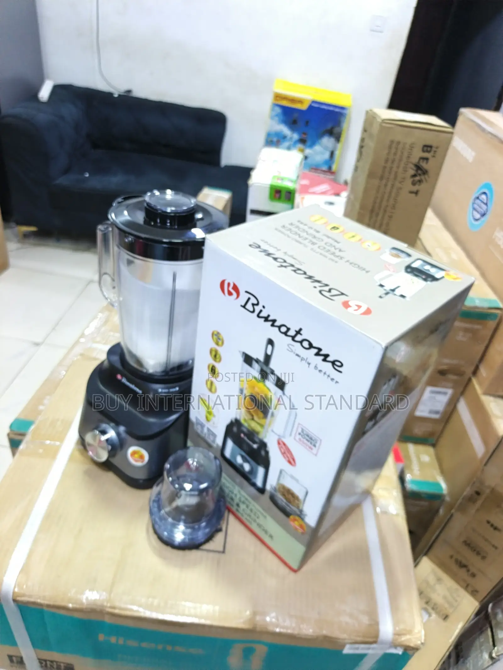 Binatone 2.2L Blender for Household Blending Requirements