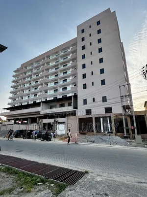 1bdrm Apartment in Lekki Phase 1 for sale
