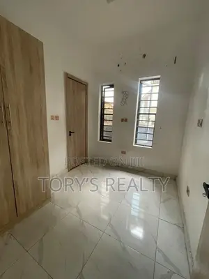 1bdrm Apartment in Lekki Phase 2 for rent