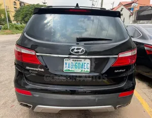 Hyundai Santa Fe 2015 Black