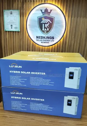 Luxsun 4.2kva 24v Hybrid Inverters