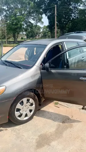 Toyota Matrix 2005