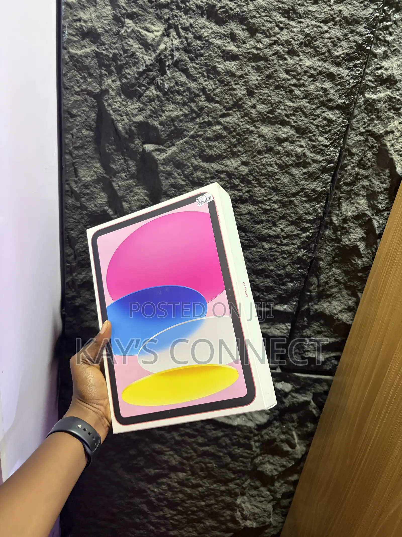 New Apple iPad (2025) 128 GB Pink