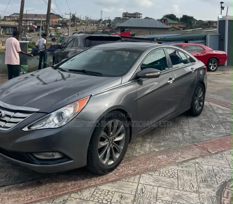 Hyundai Sonata 2012 Gray