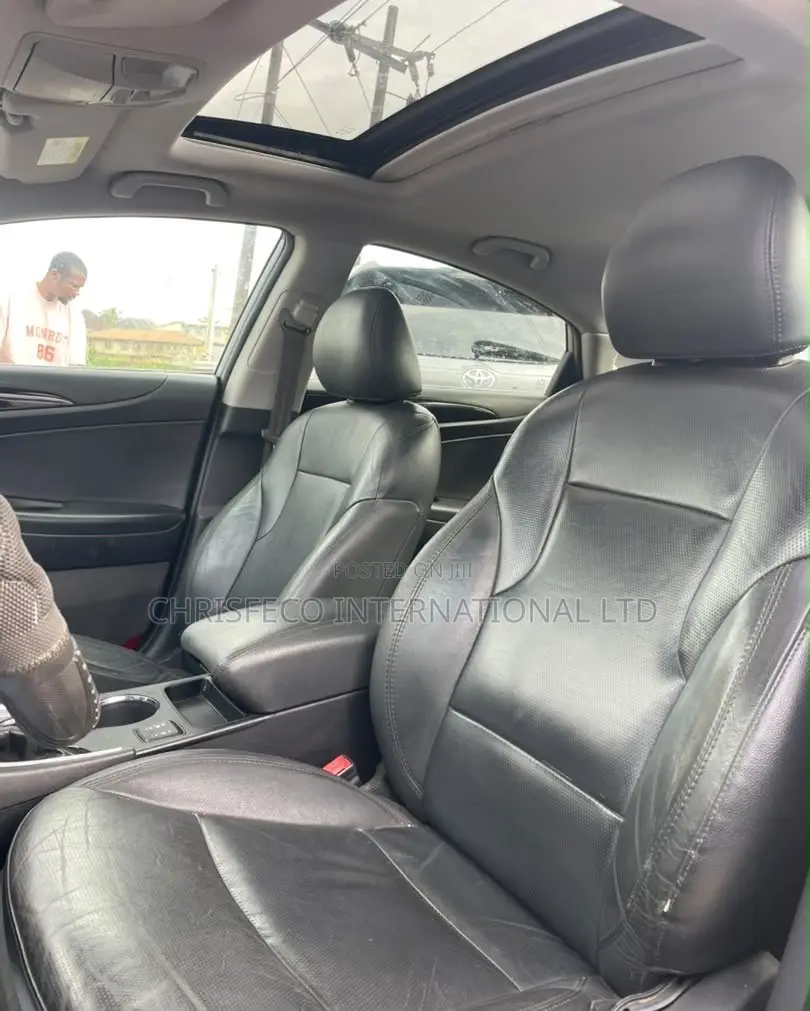 Hyundai Sonata 2012 Gray