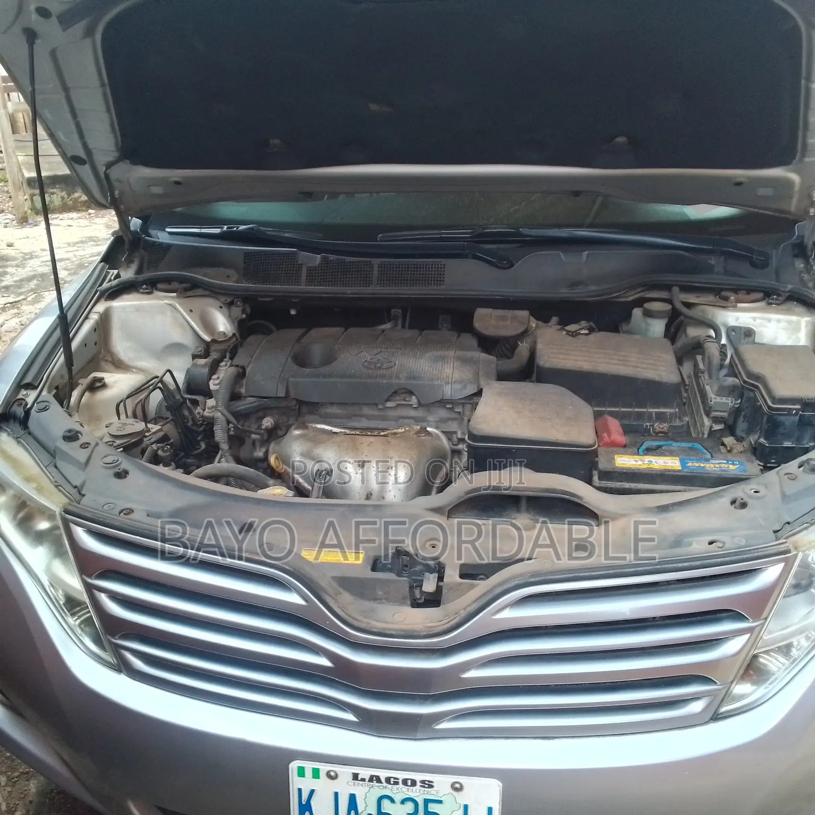 Toyota Venza LE 2011 Silver