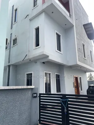 5bdrm Duplex in Adeniyi Jones for rent