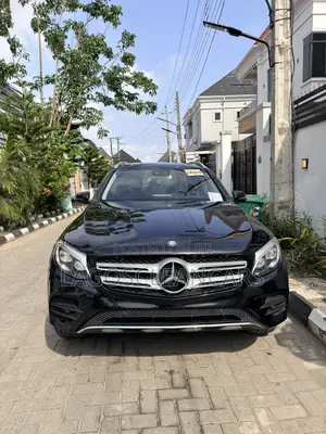 Mercedes-Benz GLC-Class 2016 Black