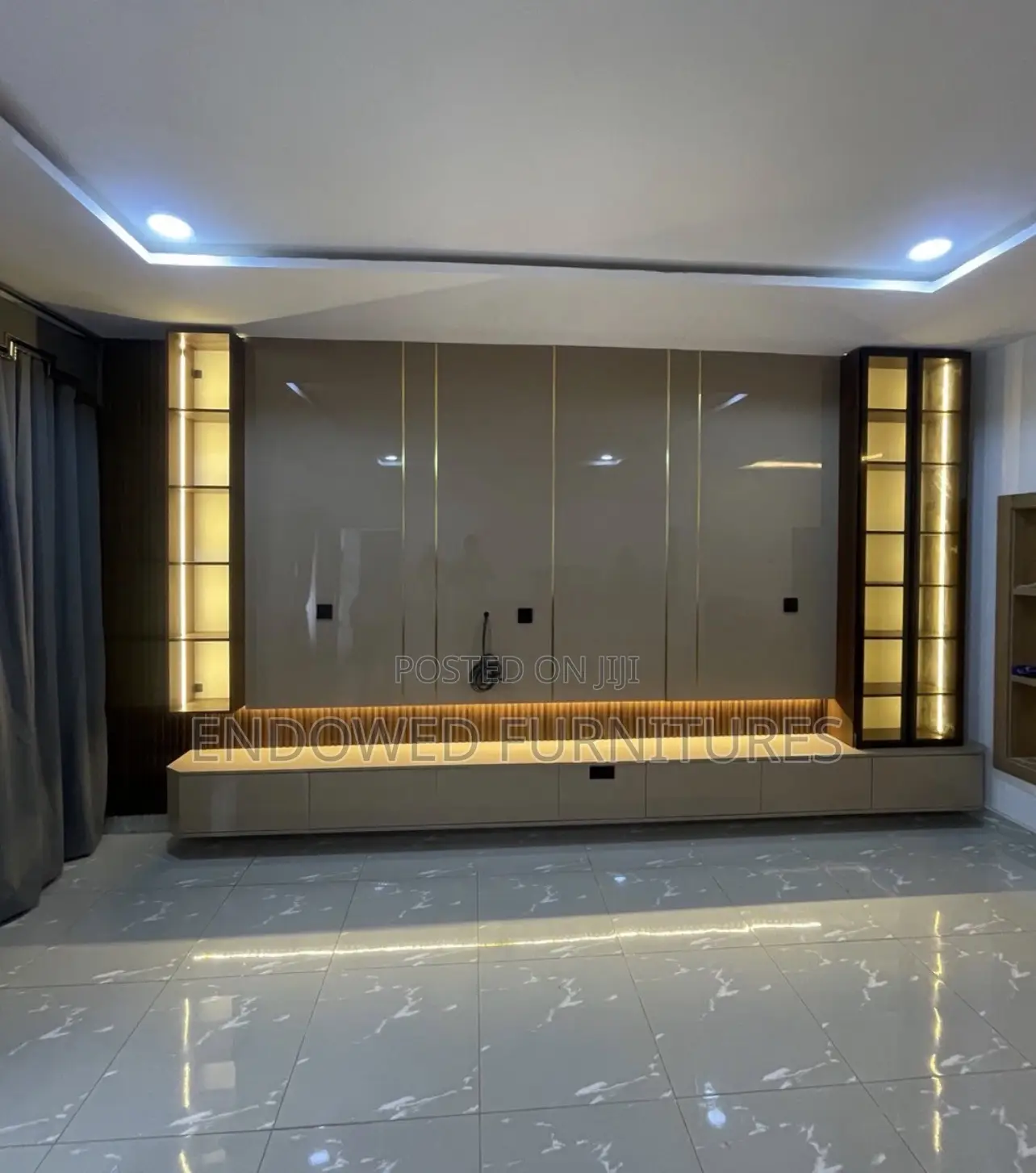 TV Console Unit