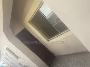 2bdrm Block of Flats in Before 1St Filling, Karu for rent