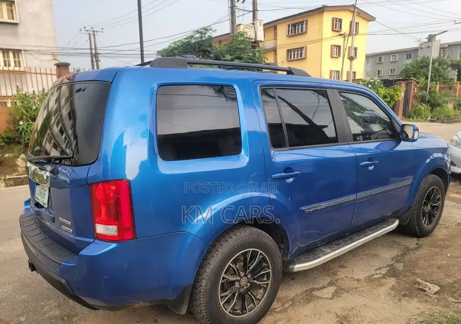 Honda Pilot 2011 Blue