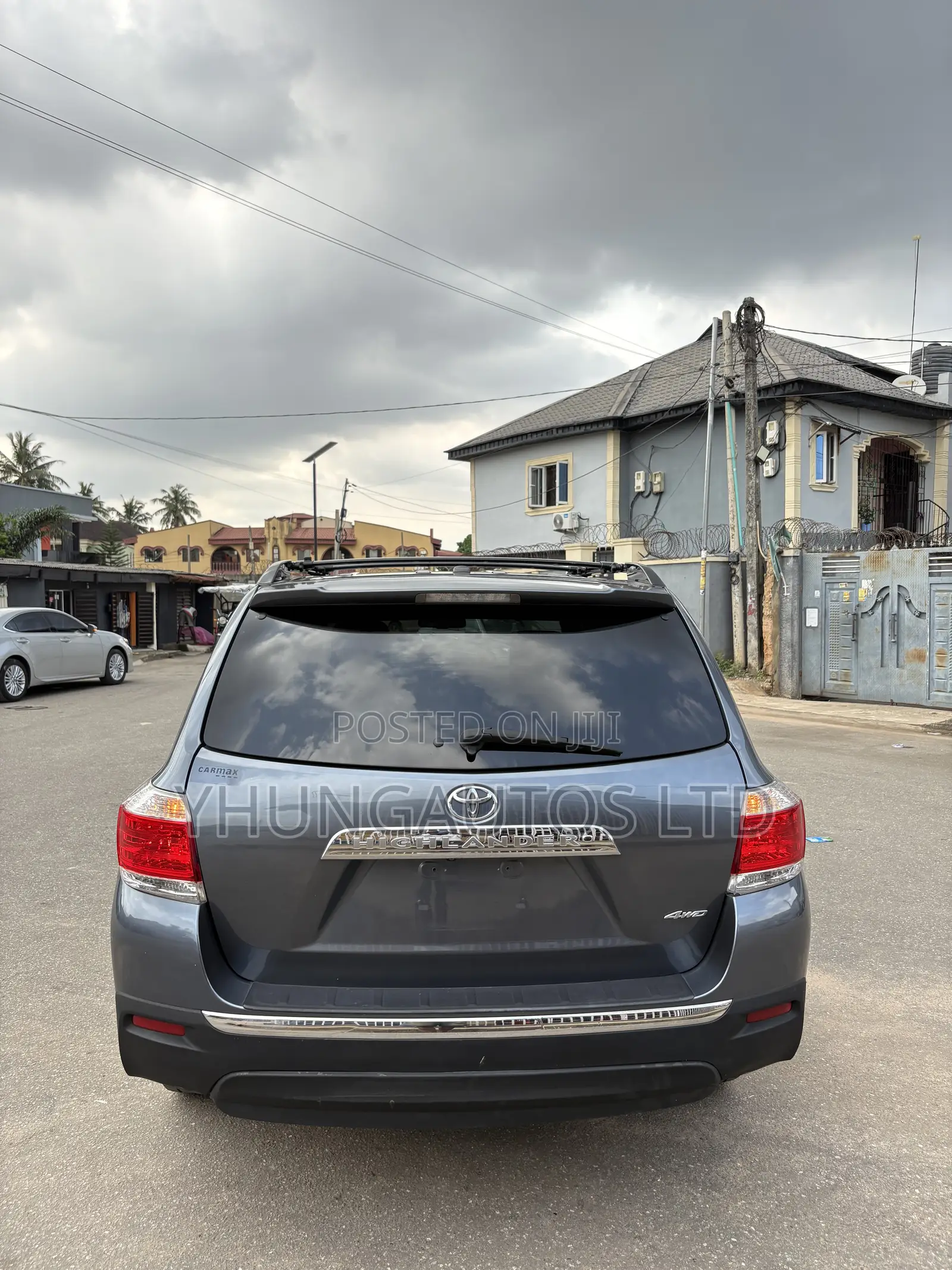 Toyota Highlander Limited 2012 Gray