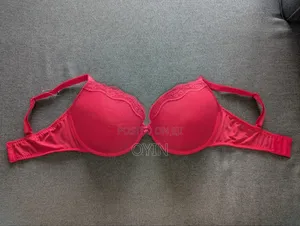 Marks and Spencer Comfortable Padded Push-Up Bra With Underwire 40E