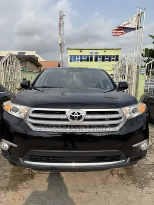 Toyota Highlander 2012 Black